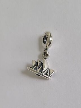 Vintage PANDORA Authentic Sterling Silver Syndey Opera House Australia Charm